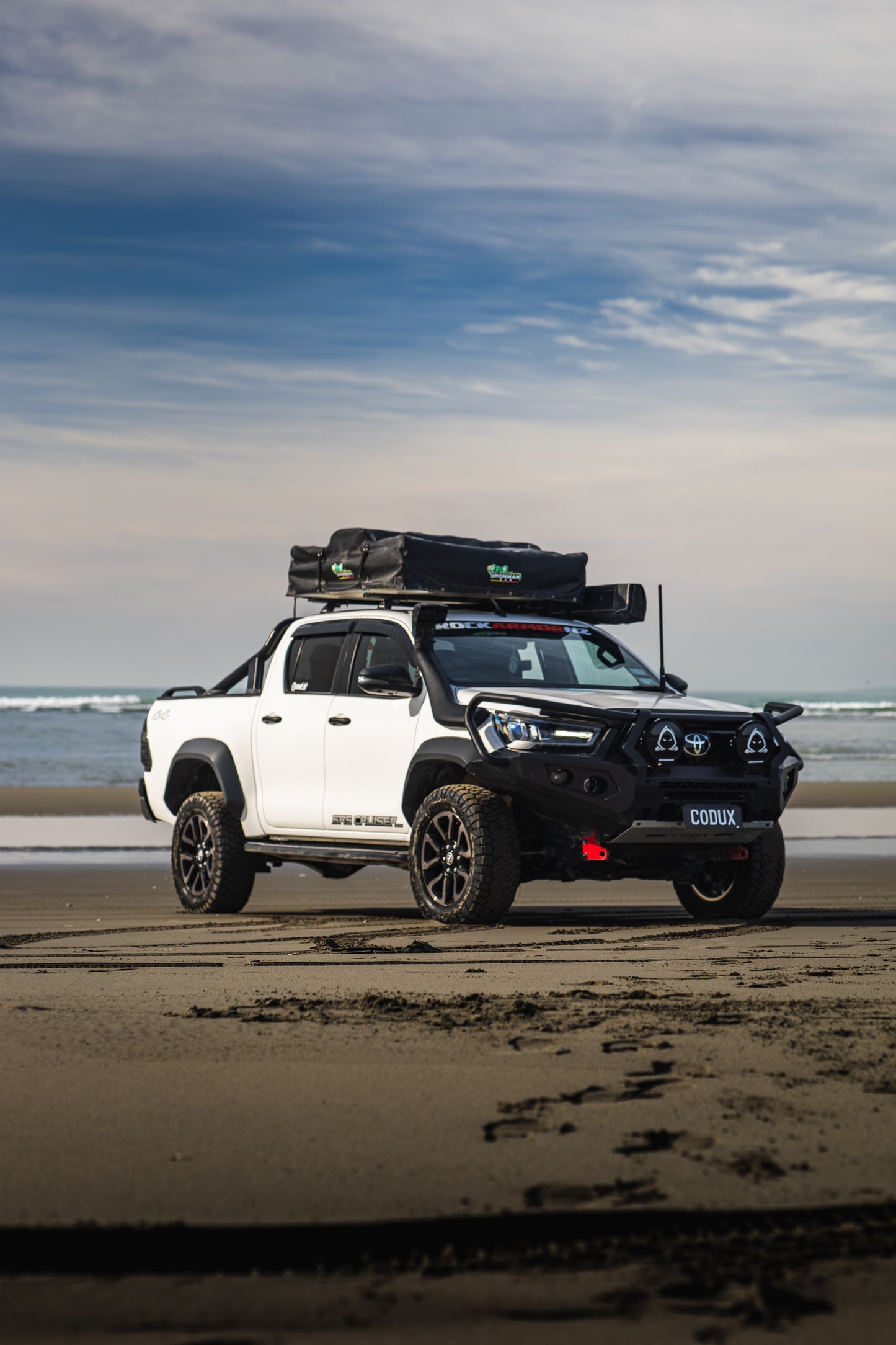 Rockarmor Gt Steel Hoop Bullbar To Suit Toyota Sr Hilux 2020-2024 (Full Bar Replacement)