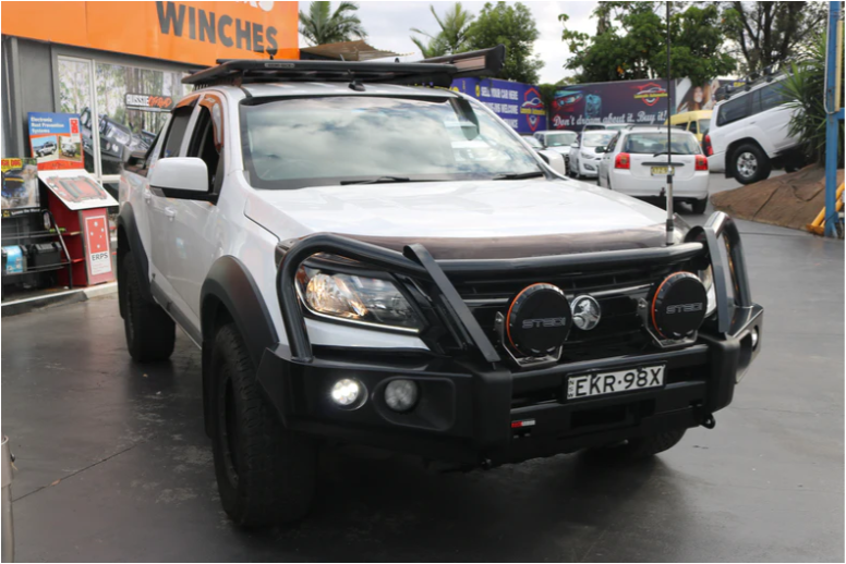 ROCKARMOR ELITE STEEL BULLBAR TO SUIT HOLDEN COLORADO (Bumper Cut)