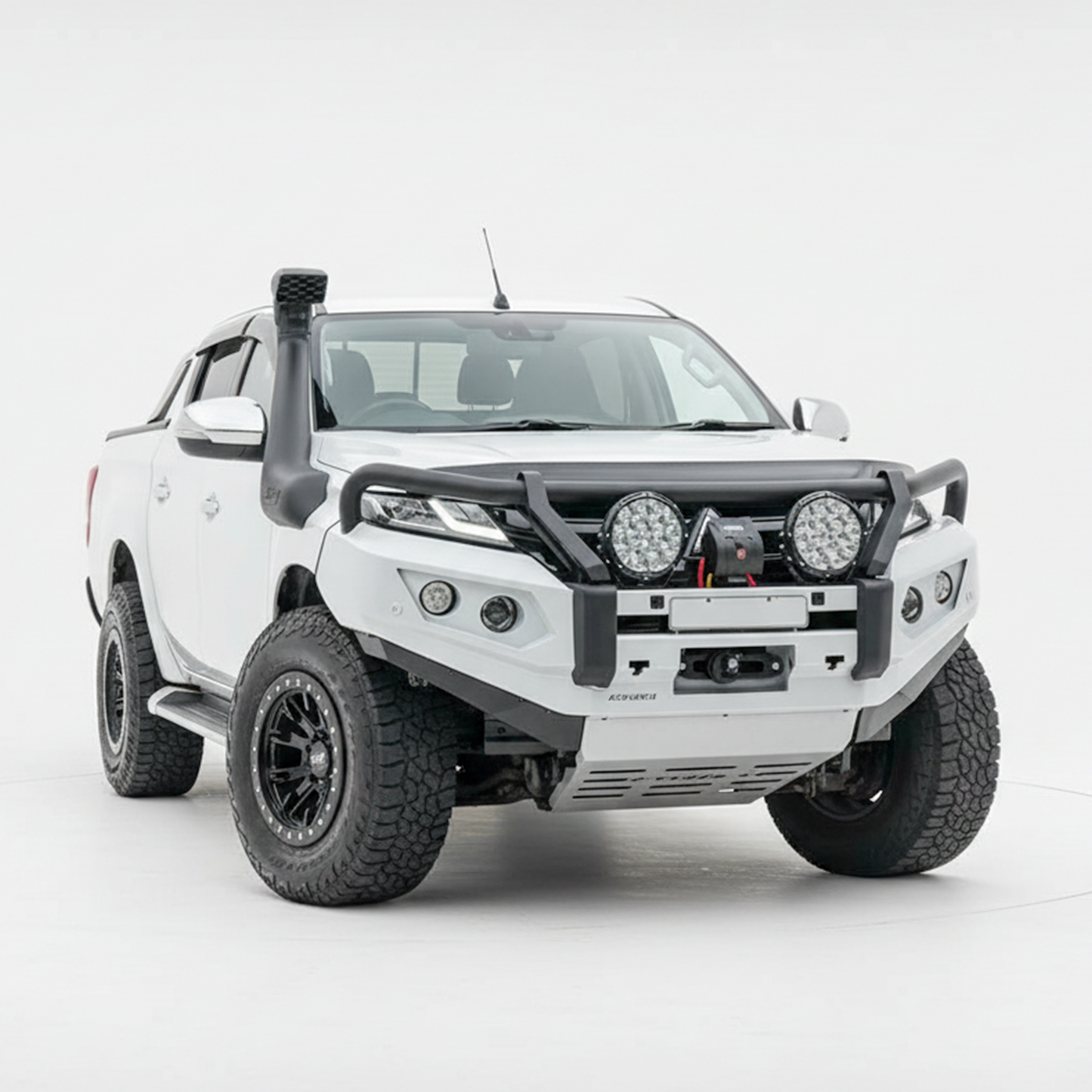 Rockarmor Gt Hoop Steel Bullbar - Mitsubishi Triton Mr 12/2018 - 02/2024 (Full Bar Replacement)
