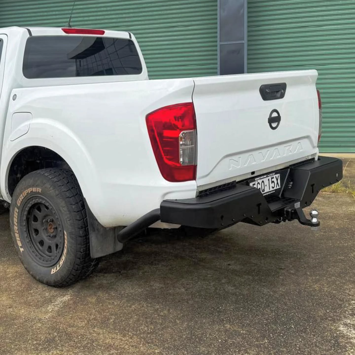Rockamor Elite Steel Rear Step / Towbar - Nissan Navara Np300 D23 2015-2020