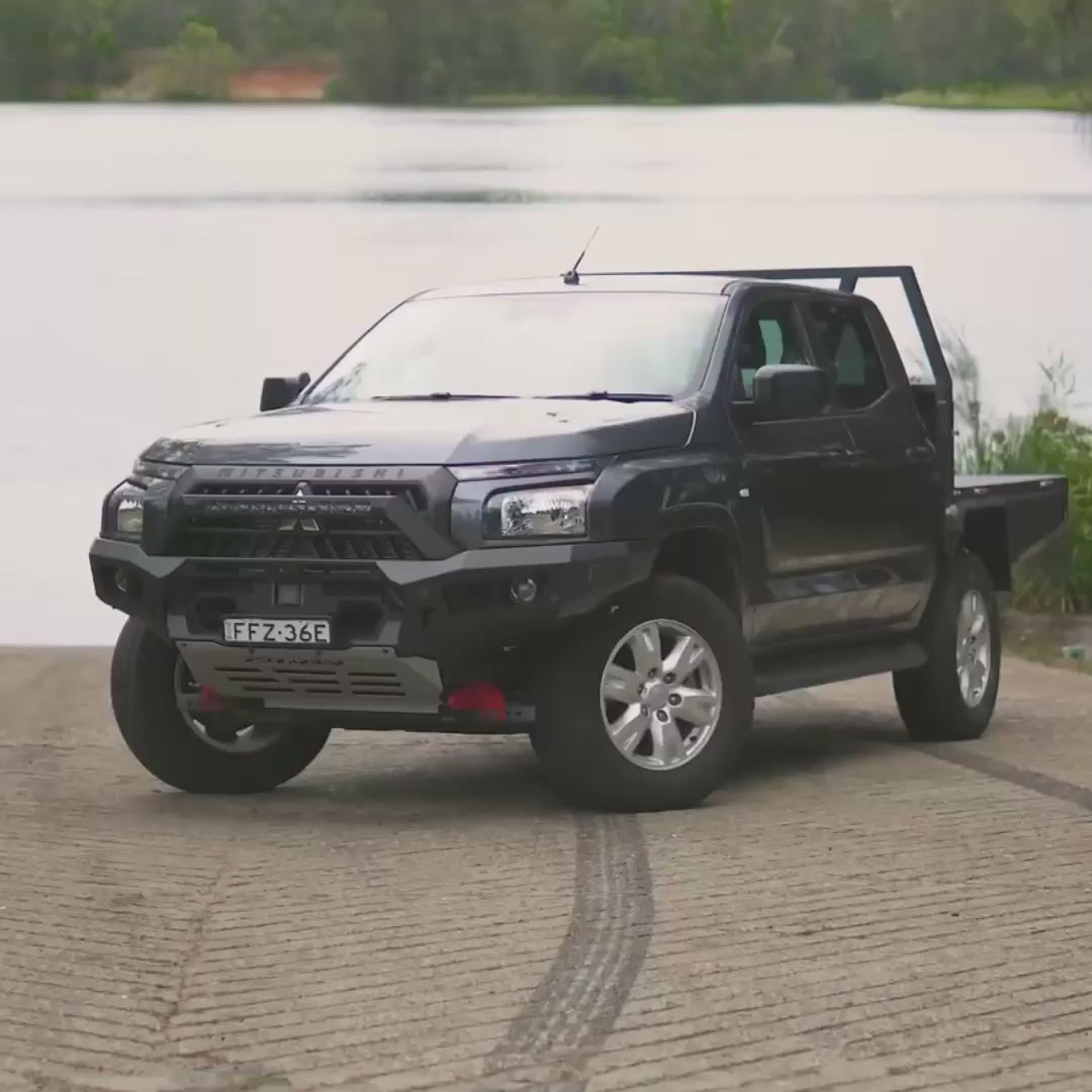 Rockarmor Gt Hoopless Steel Bullbar - Mitsubishi Mv – RockarmorNZ