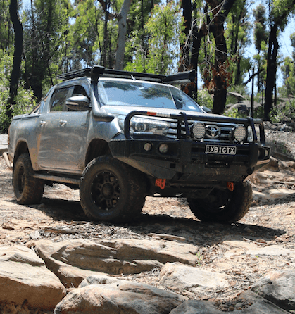 Rockarmor Elite Hoop Steel Bullbar - Toyota Hilux N80 2015-2020 (Full Bar Replacement)