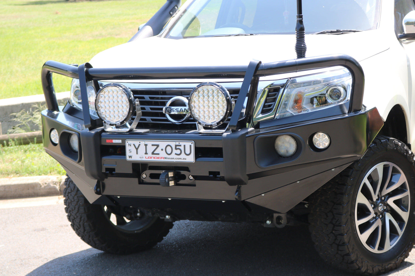 Rockarmor Elite Bullbar Frontal Combo To Suit Nissan Navara Np300