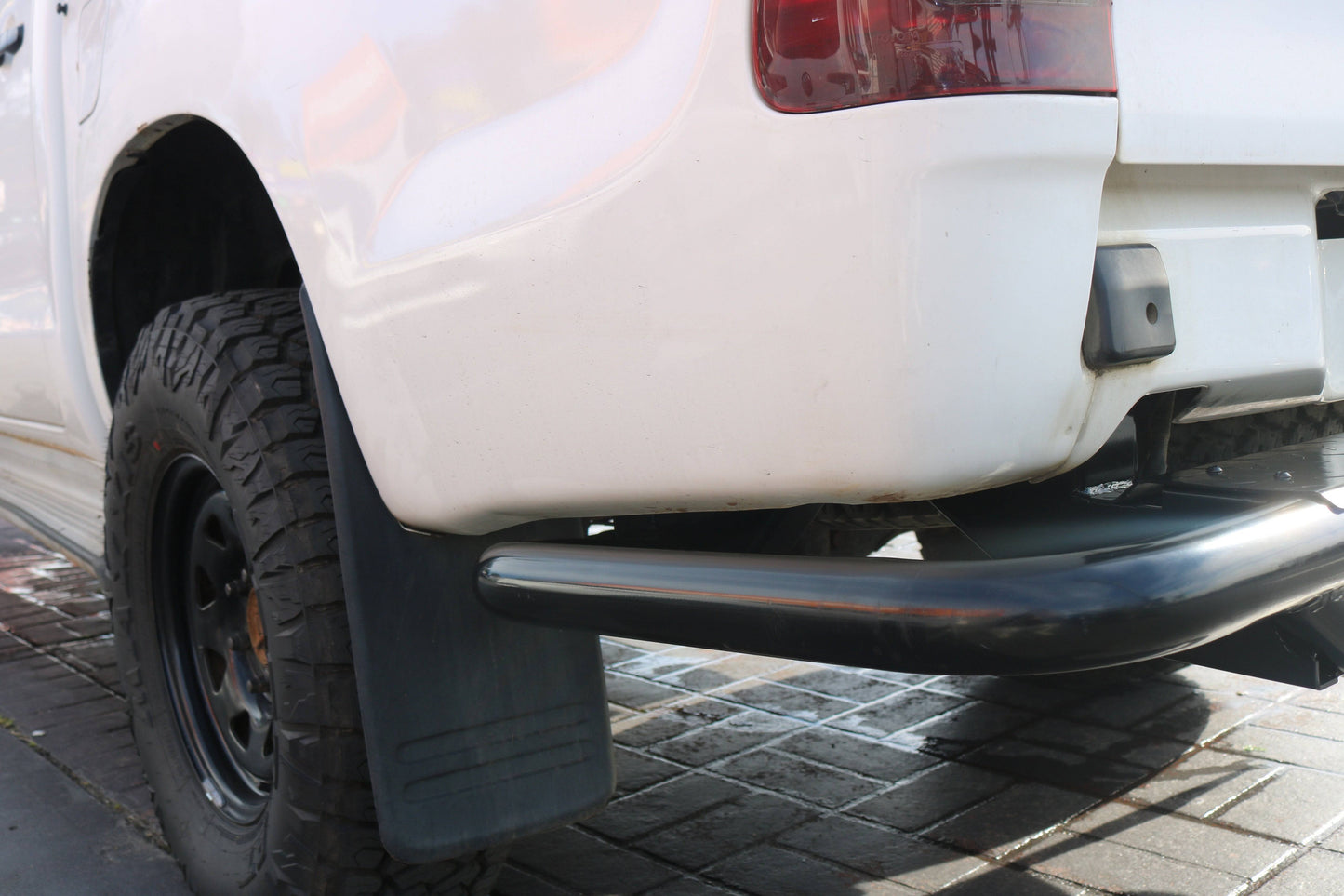 Rockarmor Premium Steel Rear Step / Towbar - Toyota Hilux N70 2005 - Early 2015 (Tub Rear)