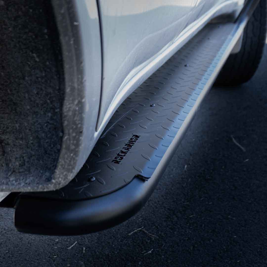 Rockarmor Steel Rockslider Side Steps - Toyota Landcruiser 105 1998-2007 Series Wagon Solid Live Axle
