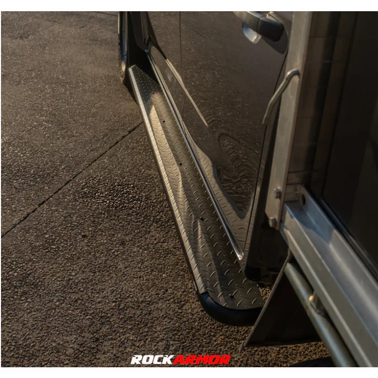 Steel rock armor side step for isuzu dmax 08/20 plus made from durable 52mm diameter steel rock sliders