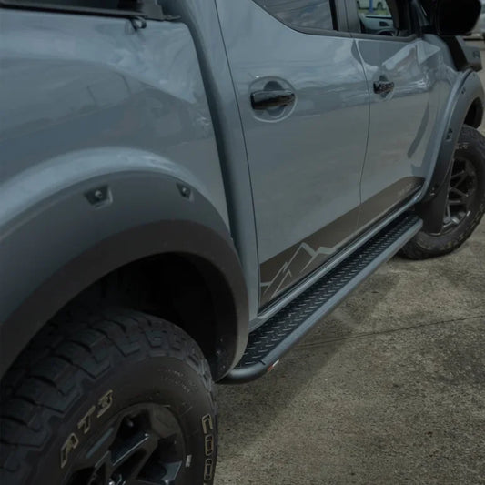 Rockarmor Steel Rockslider Side Steps To Suit Nissan Navara Np300 D23 2015 + - Side Steps